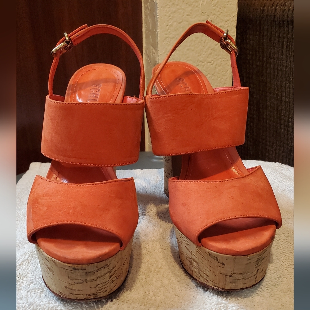 Open-toe heels